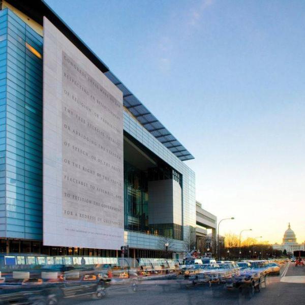 Newseum SM Haw Associates Stone